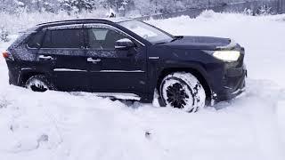 Winter  Toyota RAV4 2,5 4/4 Hybrid