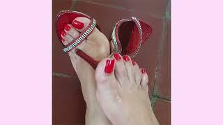Pretty Feet Toes in Sandals & Heels #feet #toes