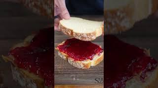 The only way to eat PB&J 