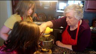 Food With Roots: Painted Shortbread Cookies with Grandma Carole