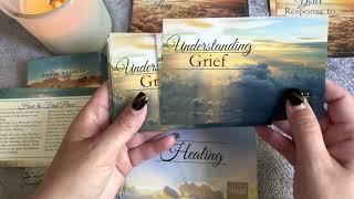 Healing Grief Card Deck, Flip Through / Grief