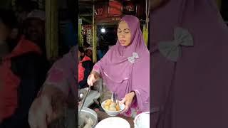 AUTO NGAKAK‼️#video lucu ibu ibu penjual bakso latah ngomong  jorok#shorts #youtubeshorts