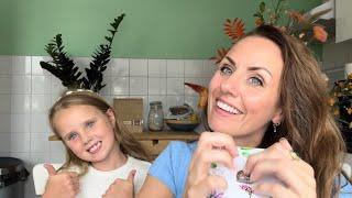 Queen of Tapping ASMR update with my little Queenie  Lo-Fi Tapping