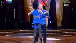 Yok Boyle Dans  Yok Boyle Dans Eda Tasp nar- Vitaly Kozmin 11.Hafta 1. Perf... [HQ]. (6).mp4