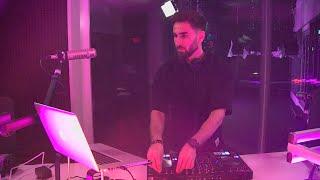 DJ NenZ Live Mix at Kiss FM  - Kiss Kiss in the mix DJ Yaang & OLiX -