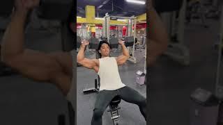 Binara Men Fitnes M Iqbal Fauzi Body Phose #fitnes #gym #shorts #binaraga #muscle #bicep #tricep(1)