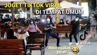 JOGET TIKTOK VIRAL BARENG CEWEK DI PINGGIR JALAN | YANG LEWAT AUTO IKUT JOGET DONG WKWK