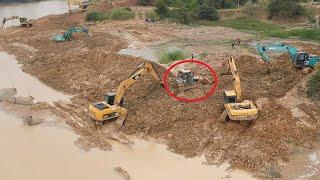 Technique Skills Operator Bulldozer Deep Stuck In Mud 3 Excavator Recovery