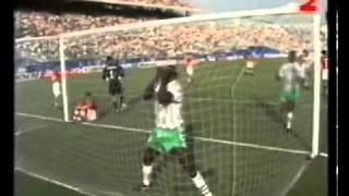 Rashidi Yekini Célébration vs Bulgarie