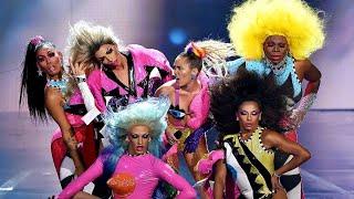 Miley Cyrus - Dooo It! | 2015 MTV VMAs.