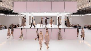 Fendi Women's Spring/Summer 2025 Fashion Show