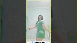 Tante Gemoy Montok #shorts #fyp #viral #montok #fifawirldcup2023 #bbw #tantesemok #bohay #chubby