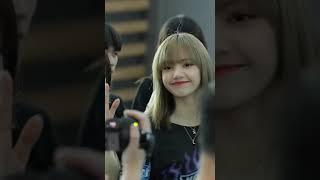 Blackpink Lisa Paparazzi Encounter #blackpink #lisa #paparazzi #shorts #tiktok #lalisa