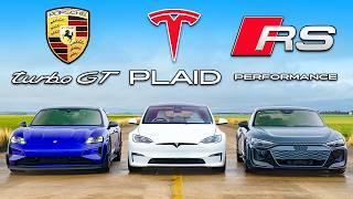 【ドラッグレース！】テスラ モデルS プレイド vs ポルシェ タイカン ターボGT vs アウディ RS e-tron GT パフォーマンス