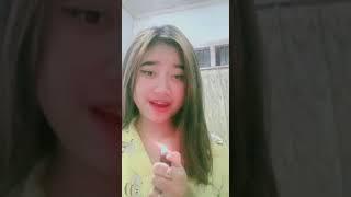 story wa cewek cantik sange