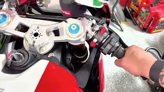 Part 1: 2023 Ducati Panigale V2 - Excessive Throttle Play Test, Comparison & Remedy