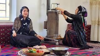 Rural Cooking: Homemade Fasolia and Fried Chicken! A Taste of Village Life