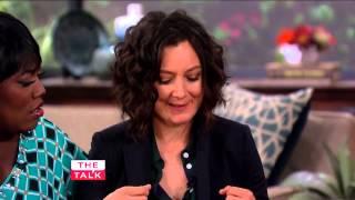 The Talk   Exclusive Baby News! Sara Gilbert Announces Pregnancy on The Talk