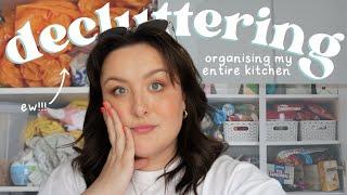 let's get this kitchen sorted ️ decluttering and organising my kitchen cupboards | weekly vlog 23