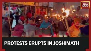 Joshimath News: Locals Protest Against Demolition Of Sinking Houses, Hotels In Uttarakhand Hill Town
