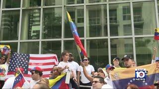 Venezuelan opposition in Miami-Dade want 'dictator' out