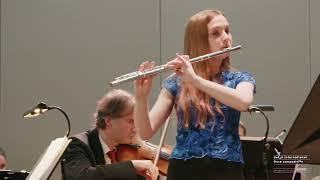 Michalina Barcikowska plays M. Arnold: Flute Concerto No. 1: Con Fuoco