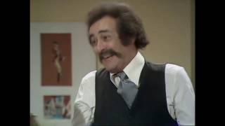 Mind your language S1E1 | What is your name | Jeremy Brown and his student