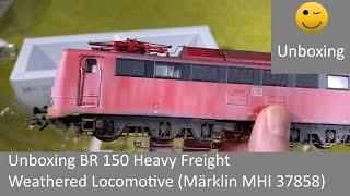 Unboxing BR 150 Heavy Freight Weathered Locomotive (Märklin MHI 37858)