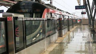 Inside Delhi Metro, crossing longest stretch over Yamuna!