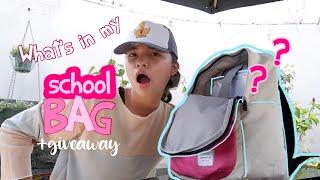 What’s in my school bag? + giveaway || grandtastic