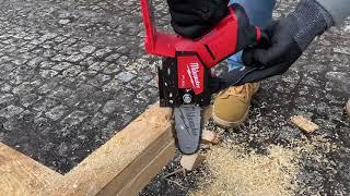 Piła łańcuchowa Milwaukee M12 FHS