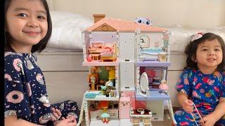 Build and Play Dollhouse with Tabby and Gabby | Baby Playful