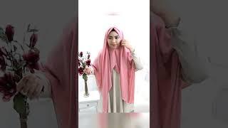 Hijab Syar'i ala Ustadzah Oki Setiana Dewi #shorts #tutorialhijab #okisetianadewi