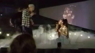 Ariana Grande tem a melhor reação ao ver um fã no palco