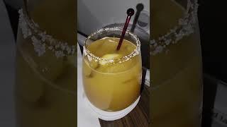 BUSINESS CLASS | PINEAPPLE MARGARITA NON ALCOHOLIC BEVERAGE | QATAR AIRWAYS