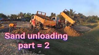 Sand unloading by 407 Part = 2