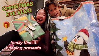 CHRISTMAS EVE VLOG  family time & opening presents | Vlogmas Day 24!