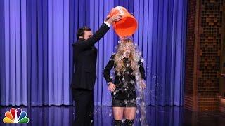 Suggestion Box: Lindsay Lohan Takes the ALS Ice Bucket Challenge