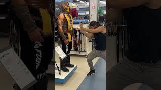 Scorpion vs Bodybuilder Mortal Kombat Battle
