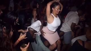 Hard twerking in club