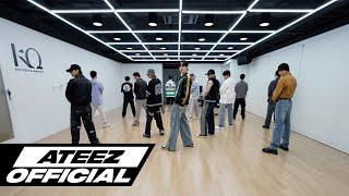 ATEEZ(에이티즈) - 'BOUNCY (K-HOT CHILLI PEPPERS)' Dance Practice