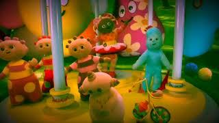 Everyone In The Night Garden Dancing To Old MacDonald By The Green Orbs At The Gazebo