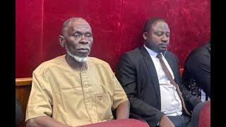 Labour Party: Lamidi Apapa And Lawyer booed out of court | AS E DEY HOT LIVE