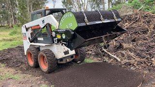 Flipscreen S30, screening wet composted green waste (2022)