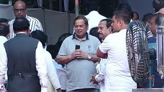 RIP Satish Kaushik: celebs arrive at prayer meet