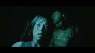 Descent (2005) - "First contact" scene