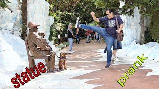 #STATUE_PRANK  Human statue prank in Indonesia.