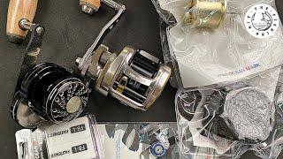 UNBOXING - The lightest jigging reel of its class SOM L30 S2T and Factory Custom Blue Safari BS35