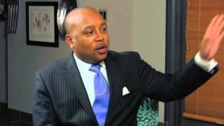 Daymond John Interview: 5 Steps To Turn Your Brand Into An Empire In 2024!