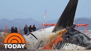 1 of 2 survivors of South Korea plane crash is awake and speaking